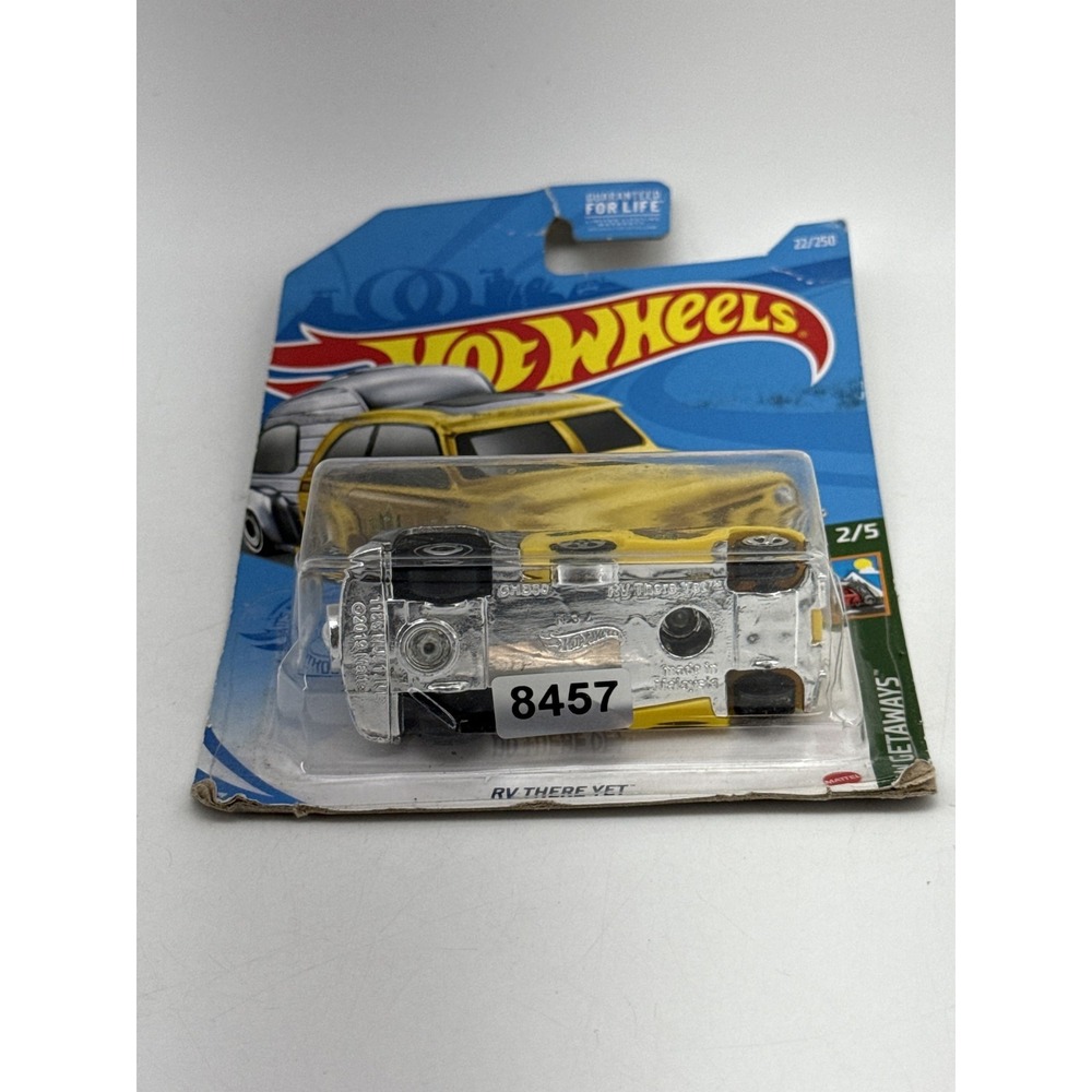 Mattel RV There Die Cast Collectible Car Yellow Metal HW Getaways 22/250 Wheels